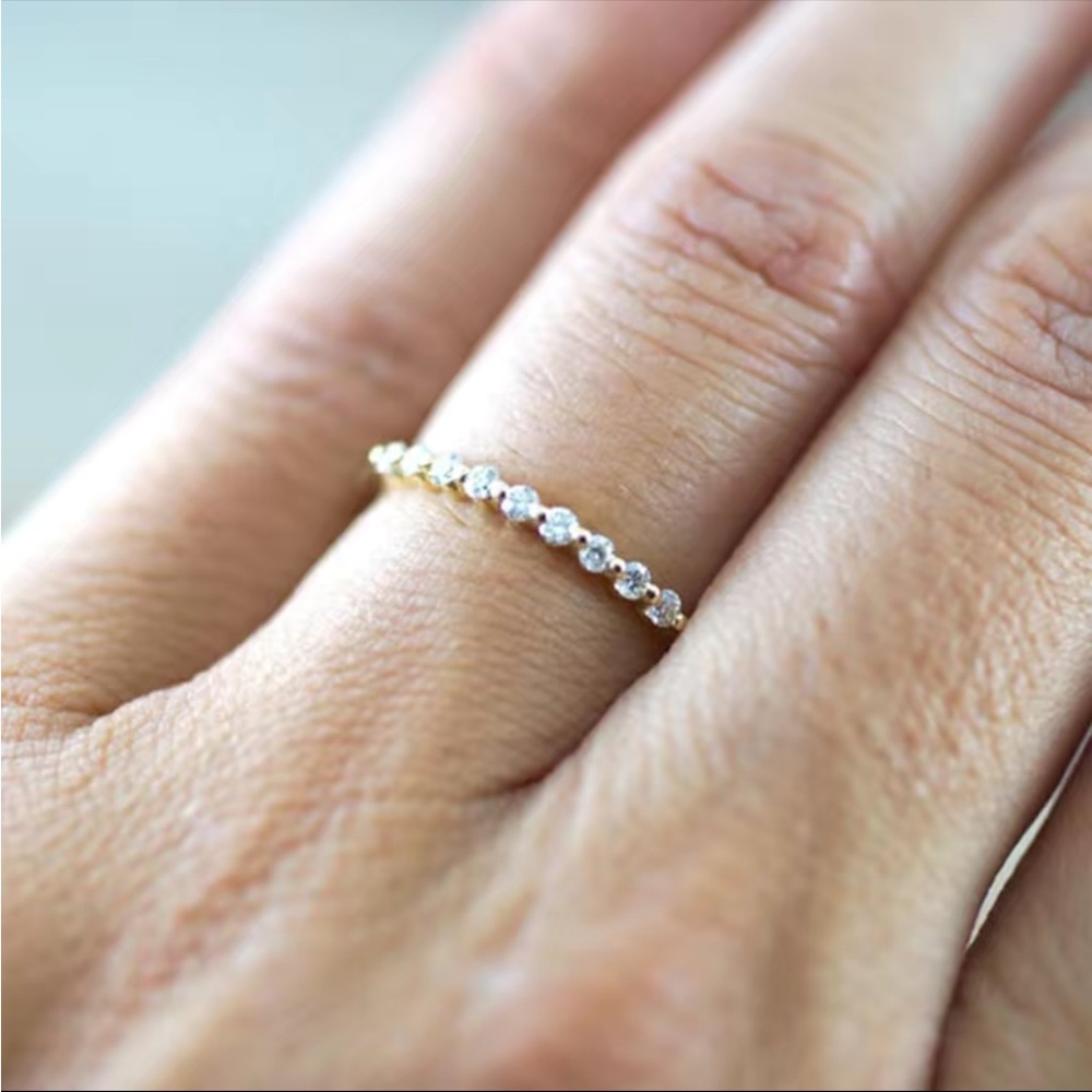 New Gorgeous 18K Gold Plated Zircon Stackable Ring - Picture 3 of 4